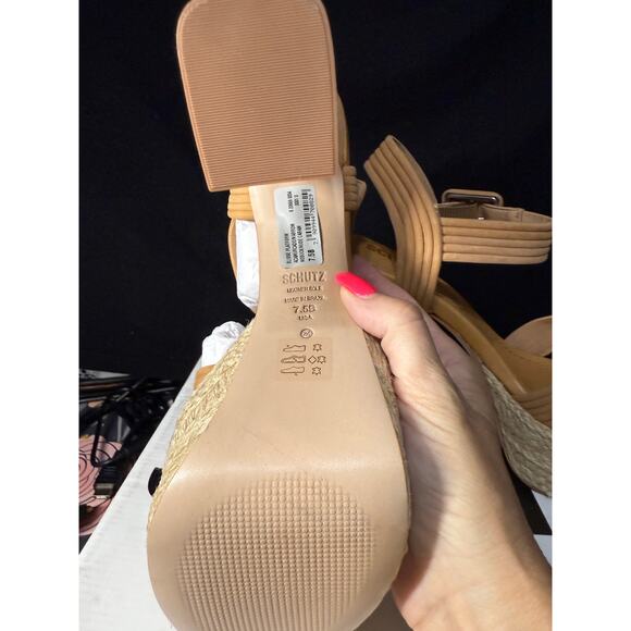 $158 MSRP - Schutz Blisse Platform - Sz 7.5 - NWB - Picture 6 of 6